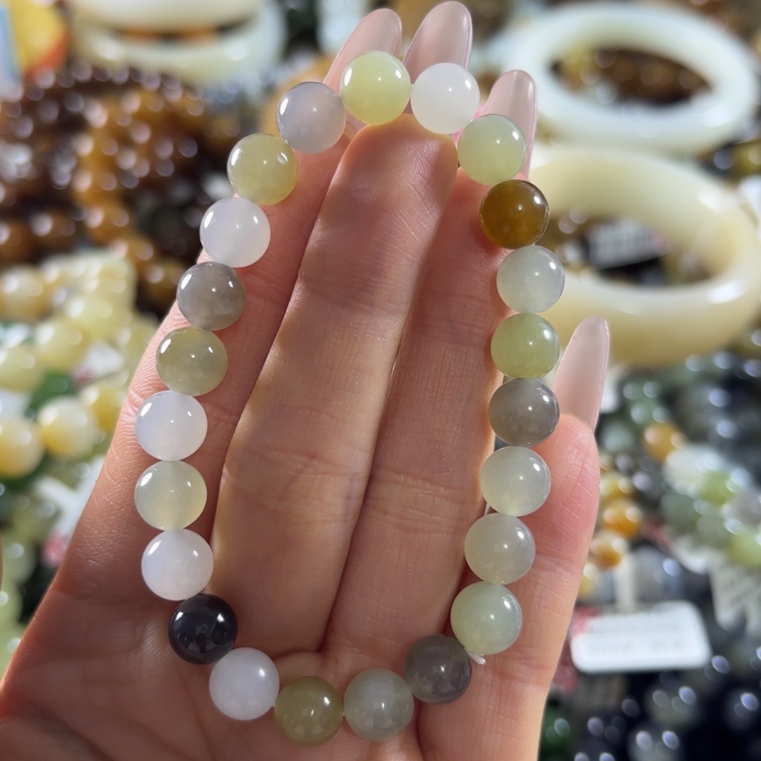 和田玉未镶嵌手串175