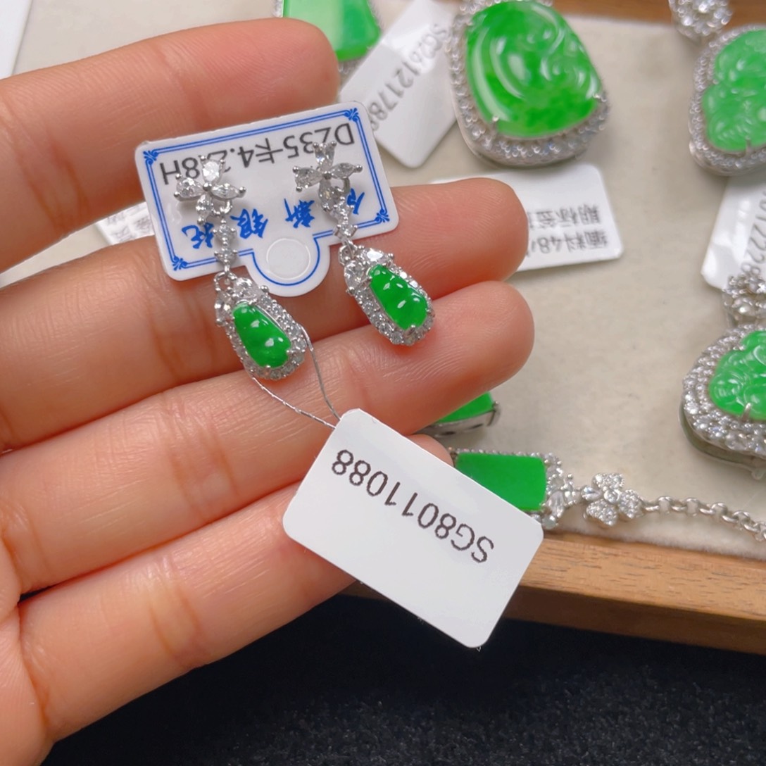 翡翠耳饰银S925镶嵌翡翠