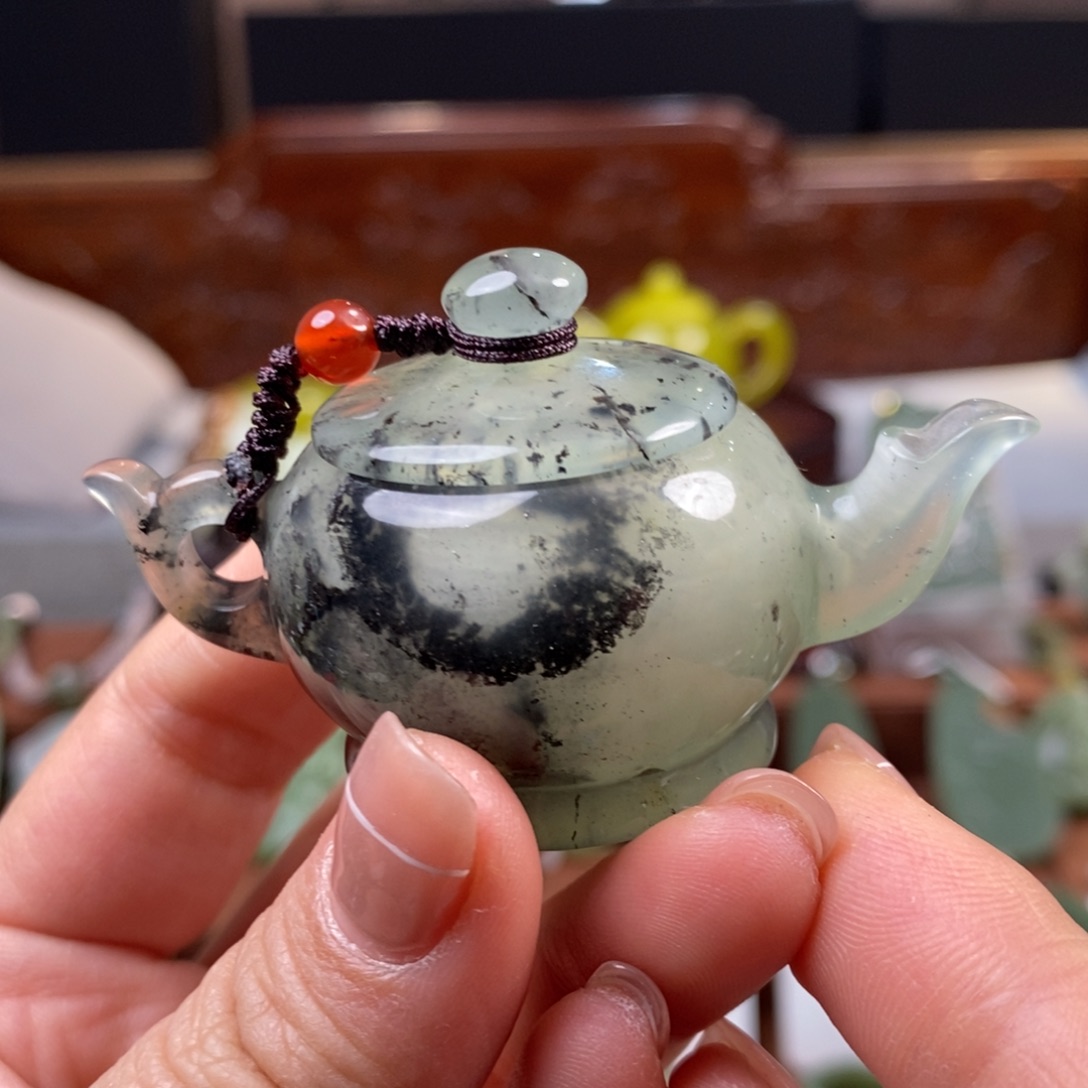 蛇纹石玉未镶嵌手把件