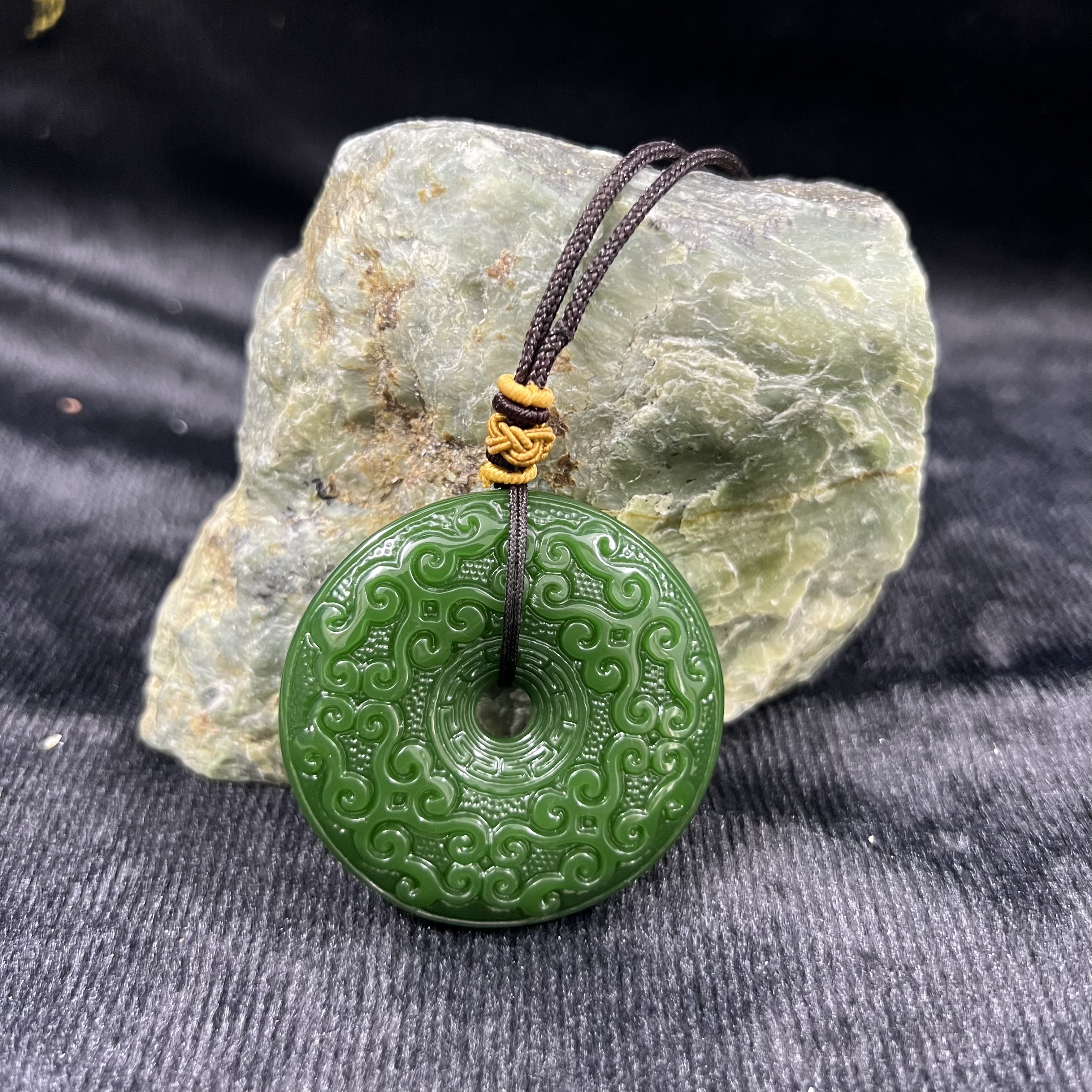 a637龙纹平安扣国风