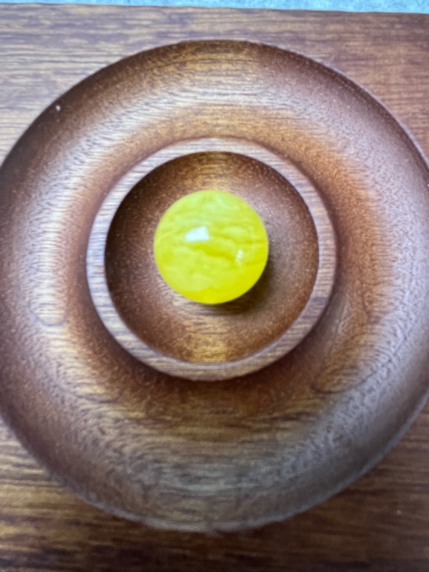 蜜蜡圆珠天然原矿