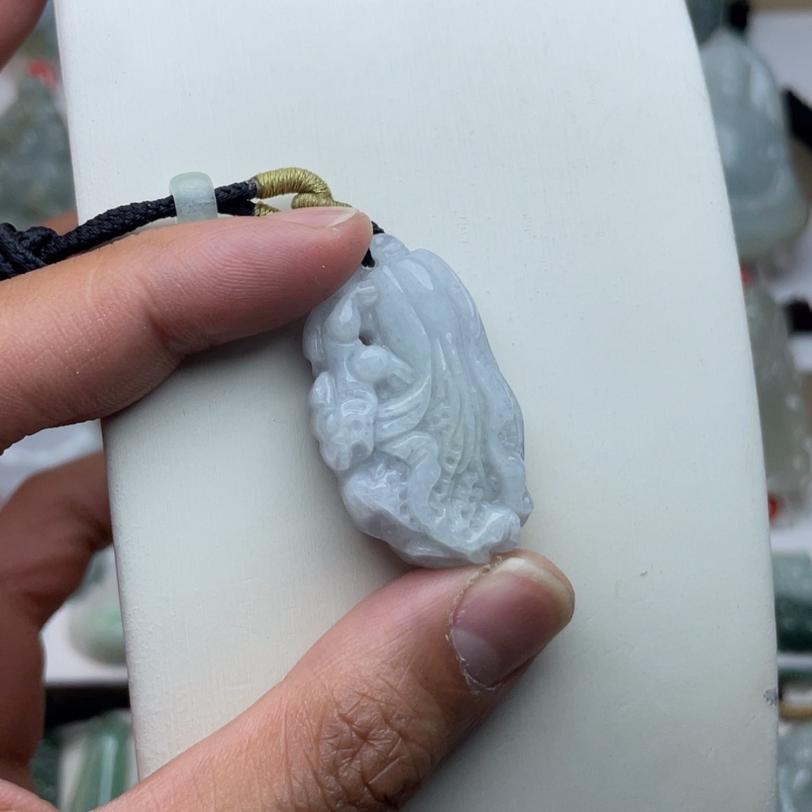 【闪购商品】翡翠颈饰未镶嵌翡翠