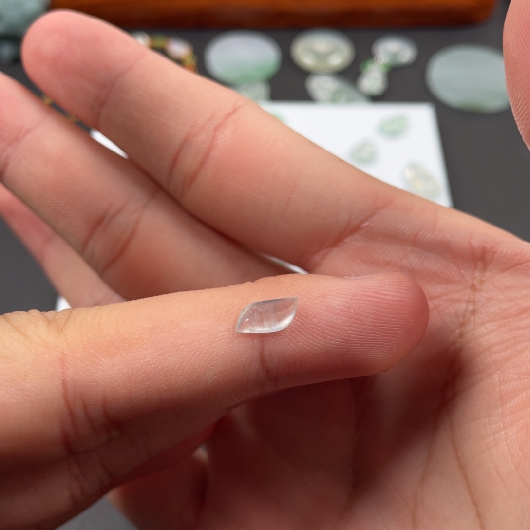 翡翠未镶嵌挂件翡翠珠宝翡翠珠宝