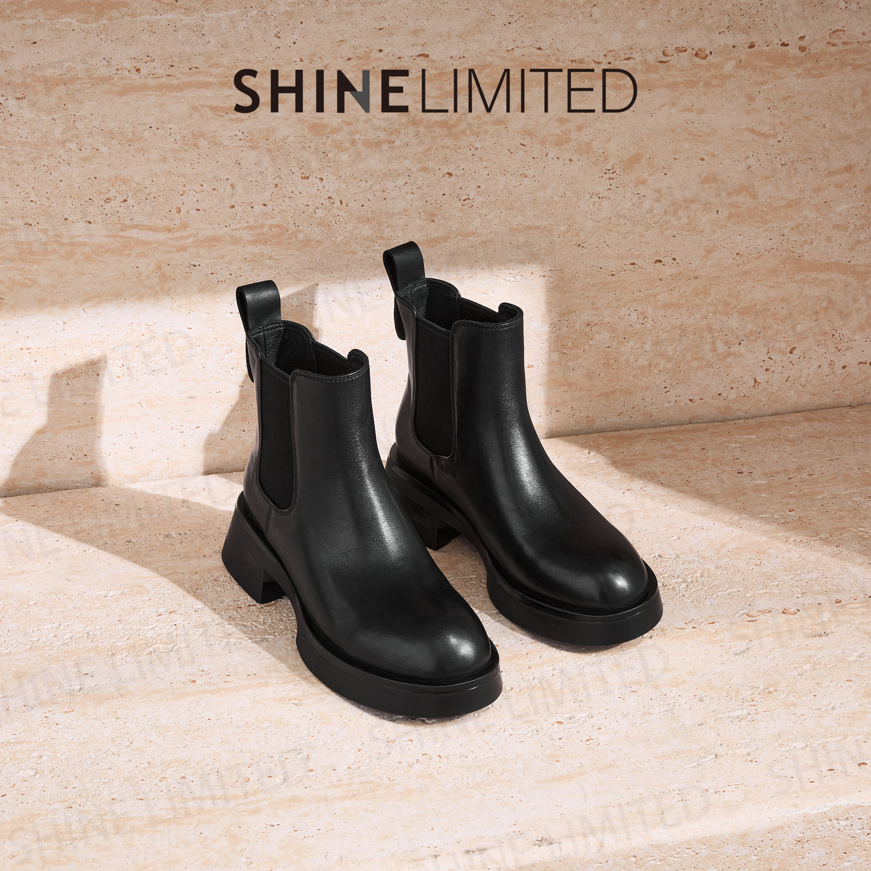 SHINELIMITED2025欧洲站秋冬胎牛版时尚百搭粗跟厚底短靴女G2933