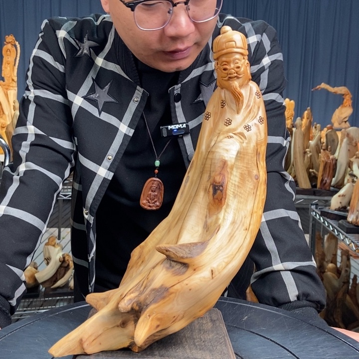 柏木（崖柏）随型摆件