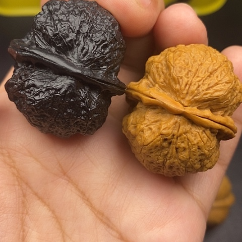 文玩核桃把件40尺饕餮