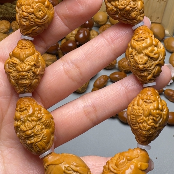 橄榄核手串/手链九龙财神
