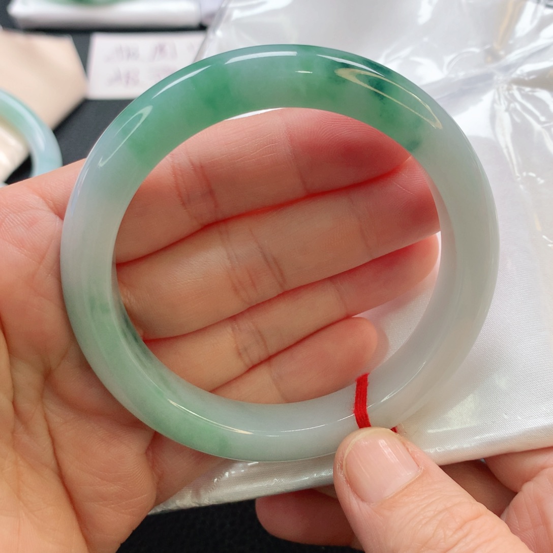 翡翠手镯未镶嵌60.5正