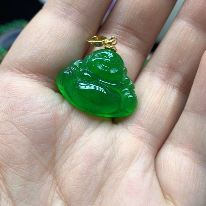 翡翠颈饰未镶嵌吊坠