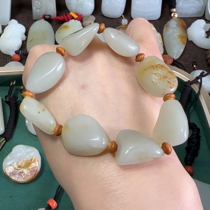 和田玉手链未镶嵌