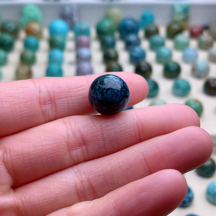 绿松石原矿未镶嵌?****a