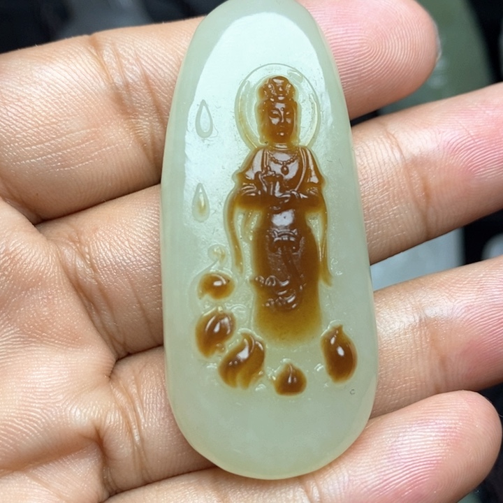 颈饰未镶嵌和田玉