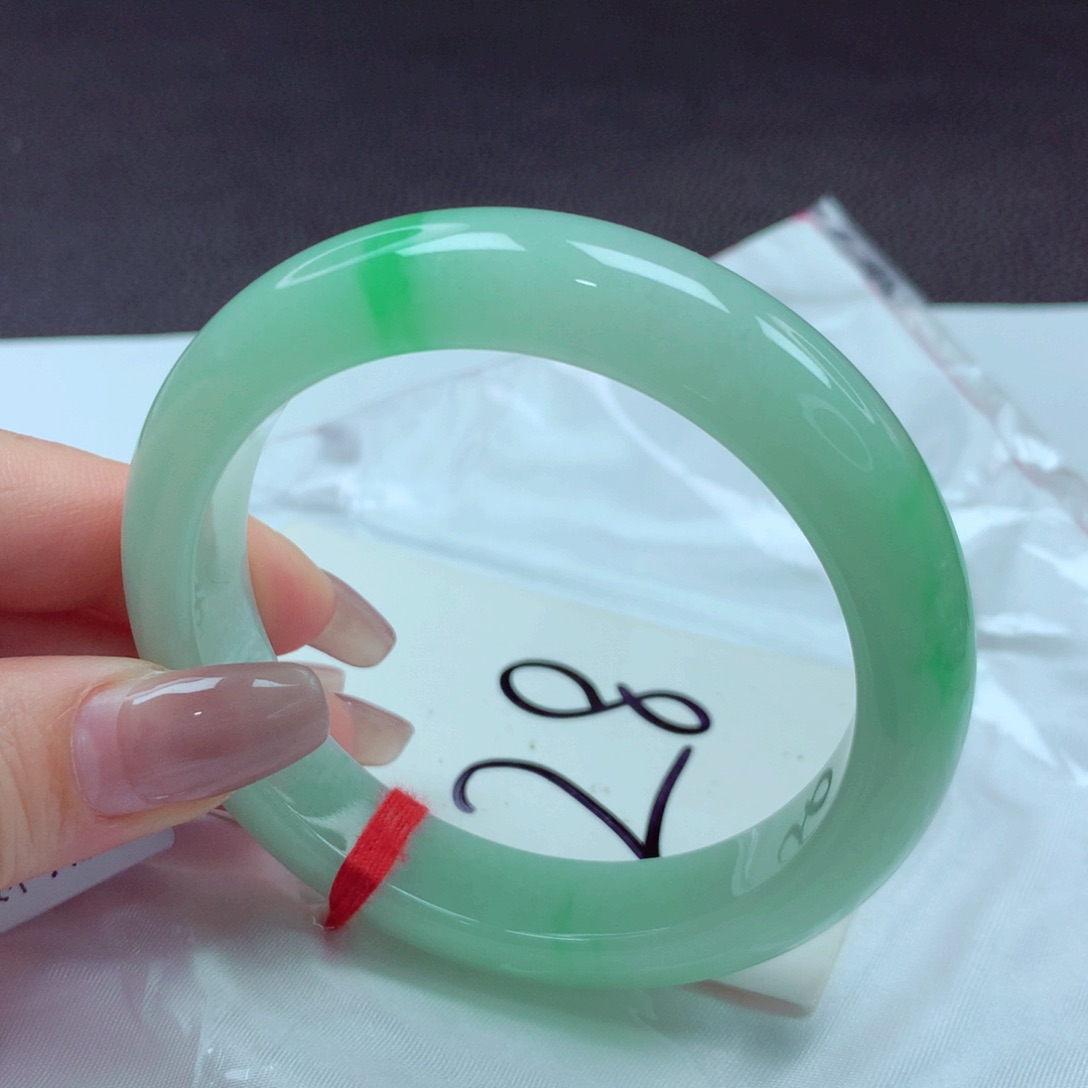 翡翠手镯未镶嵌手镯58