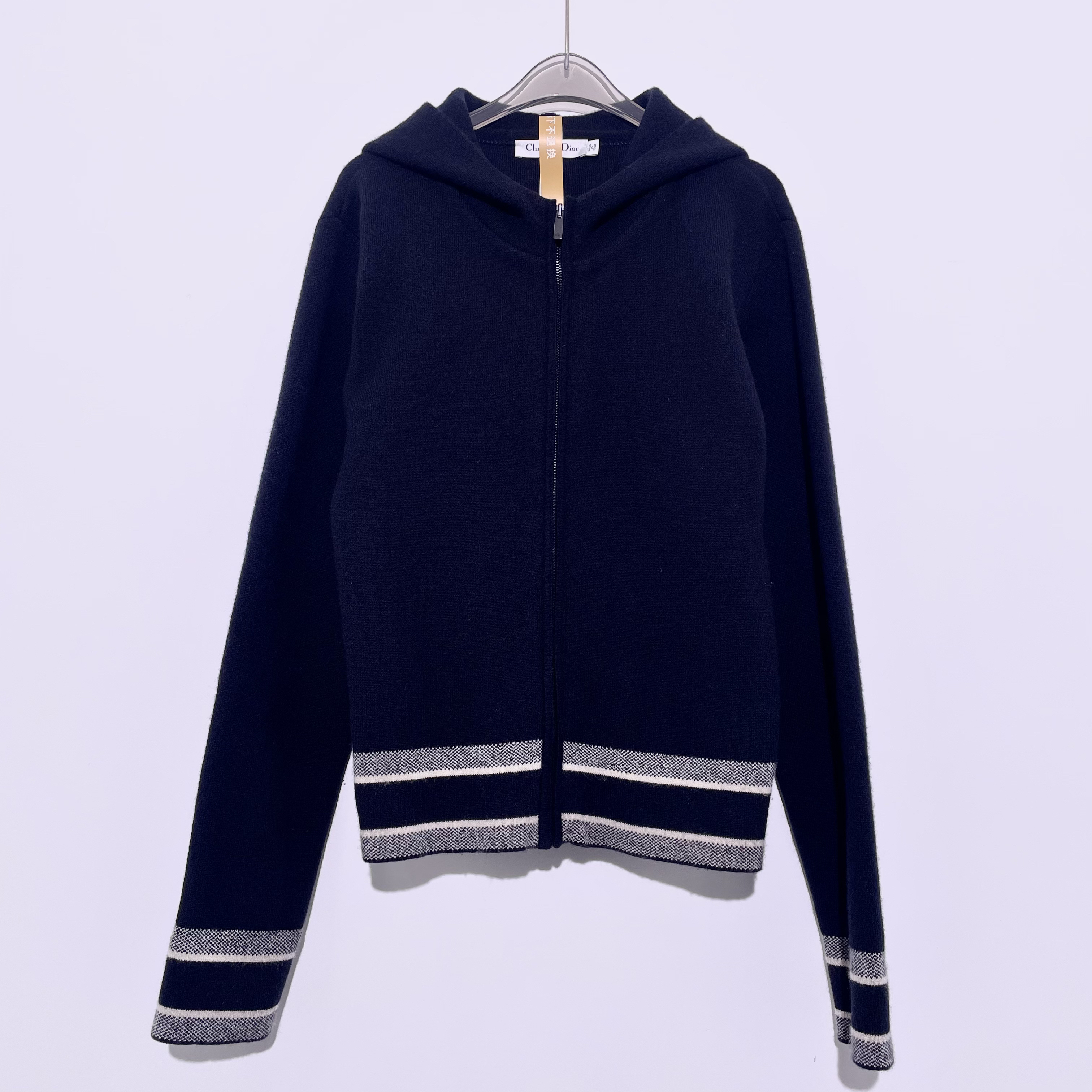 99新 DIOR/迪奥 黑色连帽外套/40码/A00342