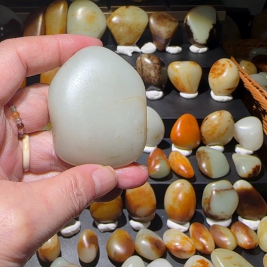 和田玉挂件未镶嵌