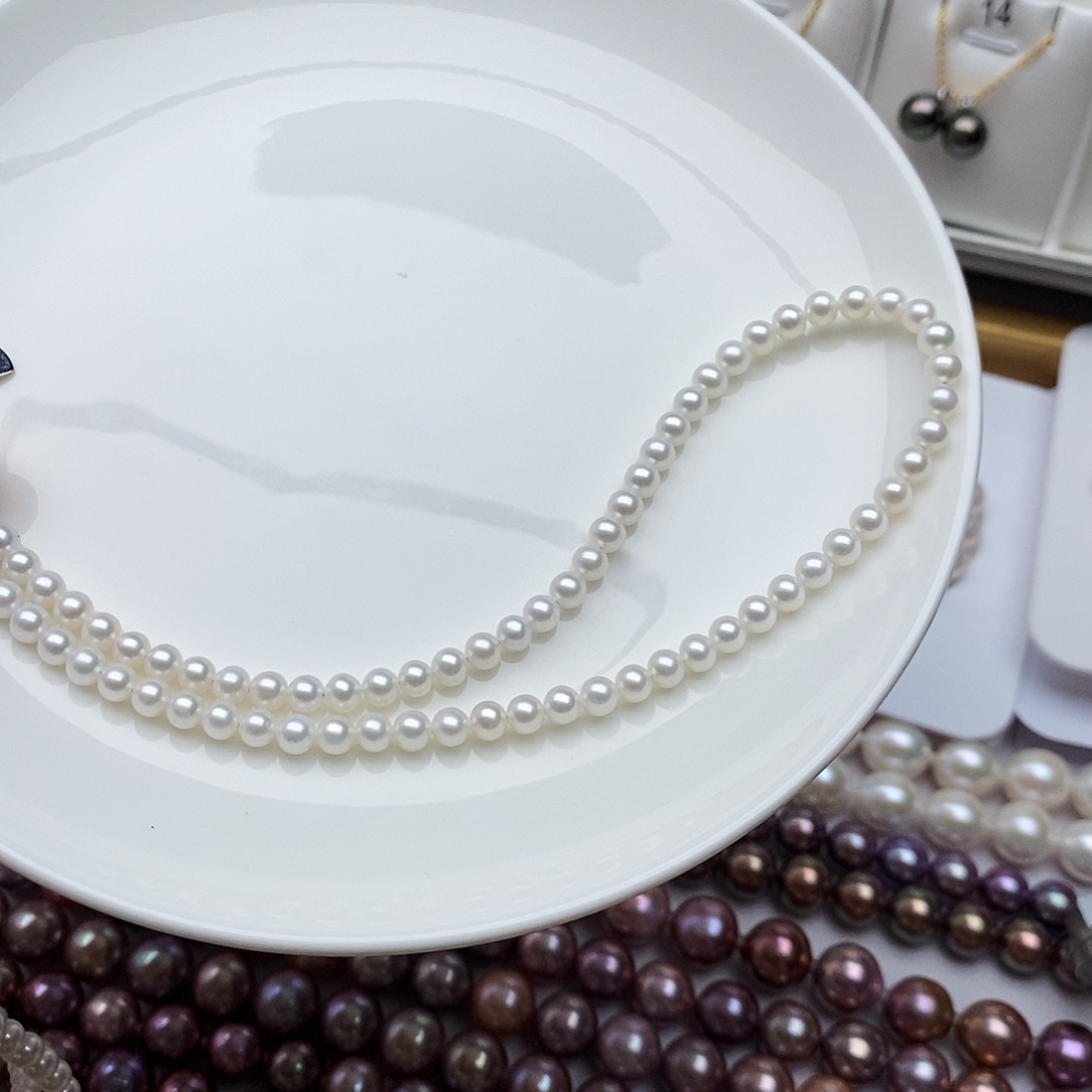 淡水珍珠颈饰合金