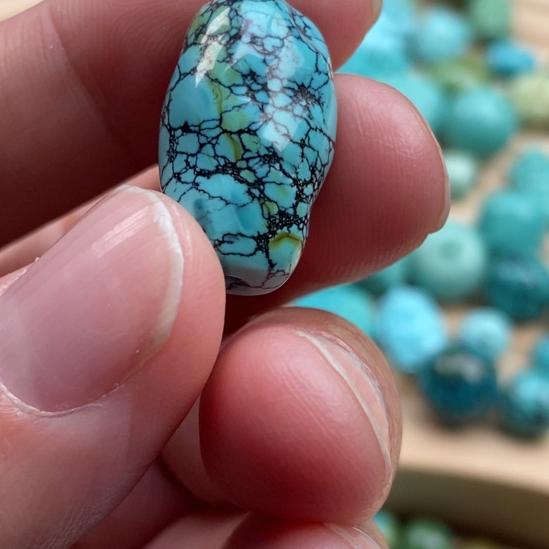 *****绿松石未镶嵌配饰