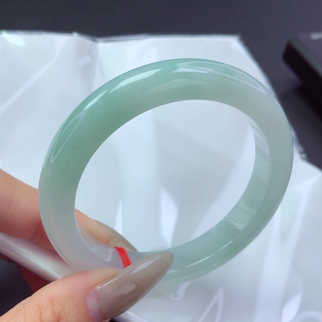 【闪购商品】翡翠手镯未镶嵌a 191123