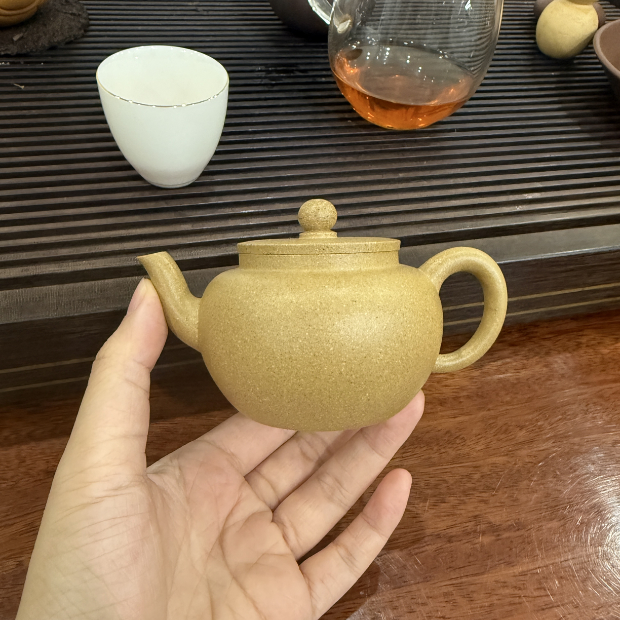 【平盖莲子•原矿黄金段】150cc半手工紫砂壶