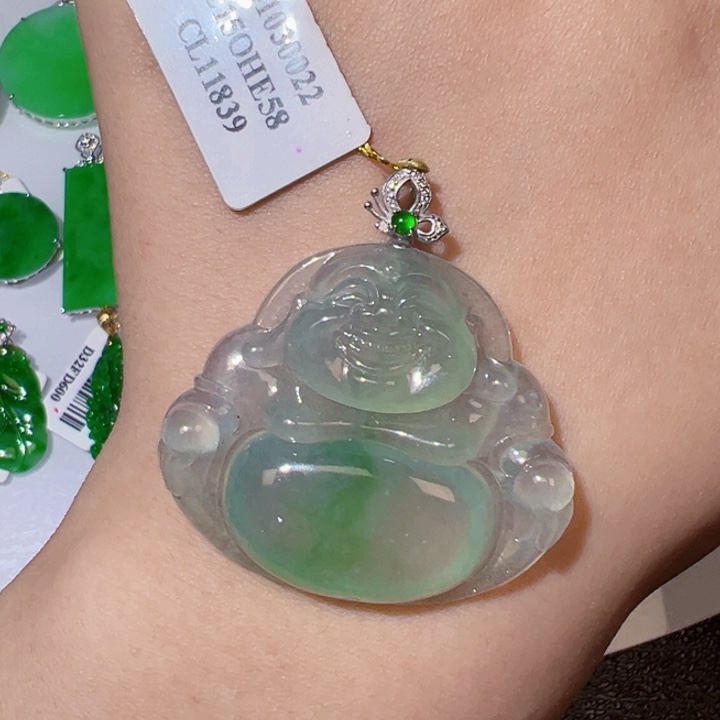 翡翠挂件18K金镶嵌翡翠