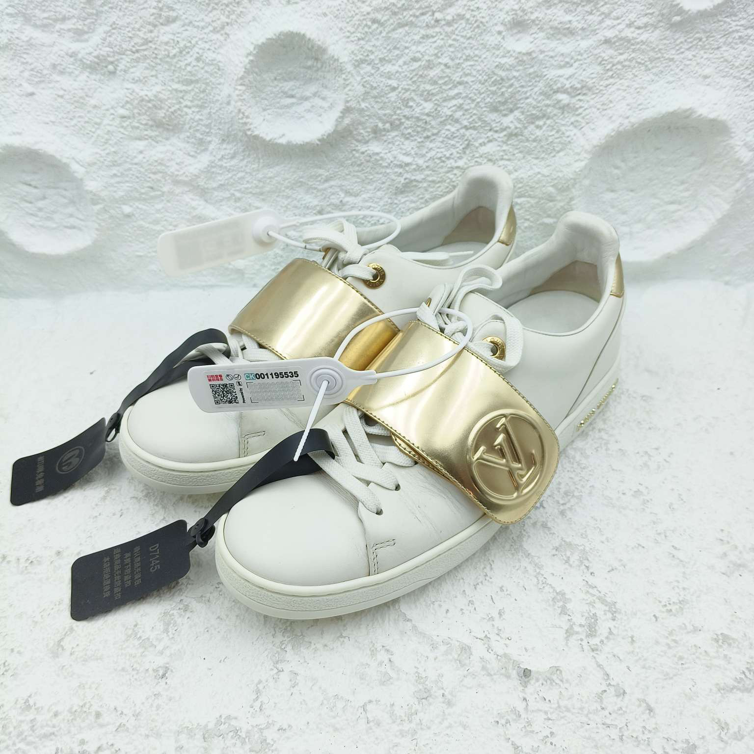 路易威登/Louis Vuitton/36.5码/金色绑带小白鞋/非全新