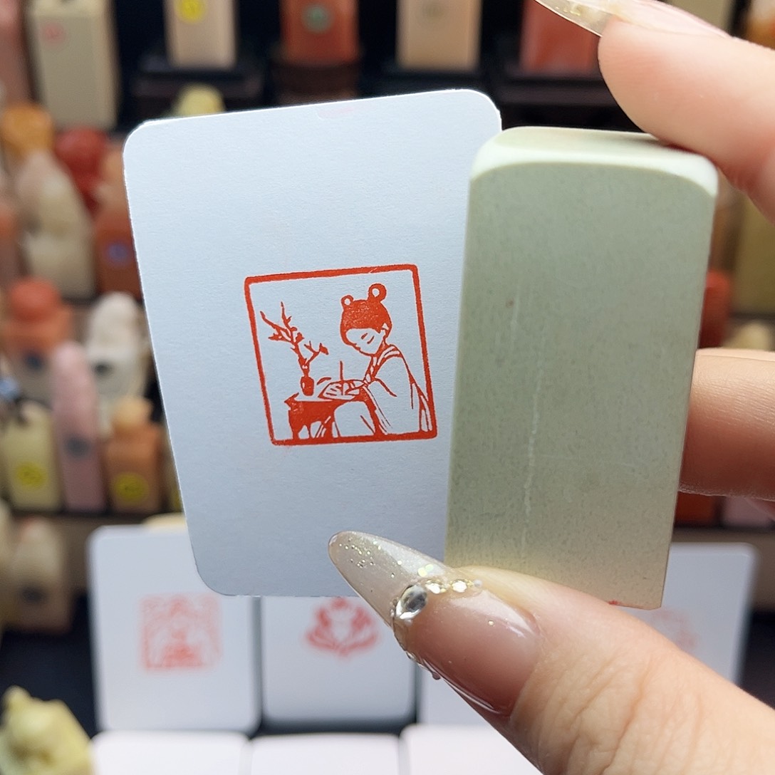 寿山石印石写字小娘子2.5