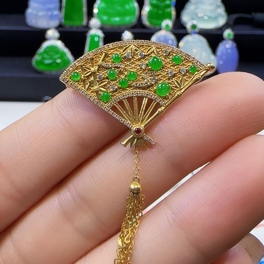 翡翠挂件18K金镶嵌两用款