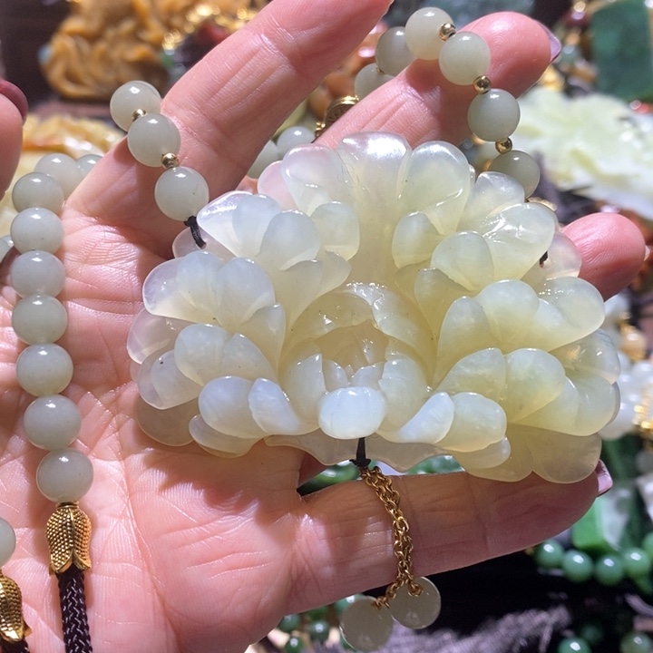 岫玉毛衣链未镶嵌