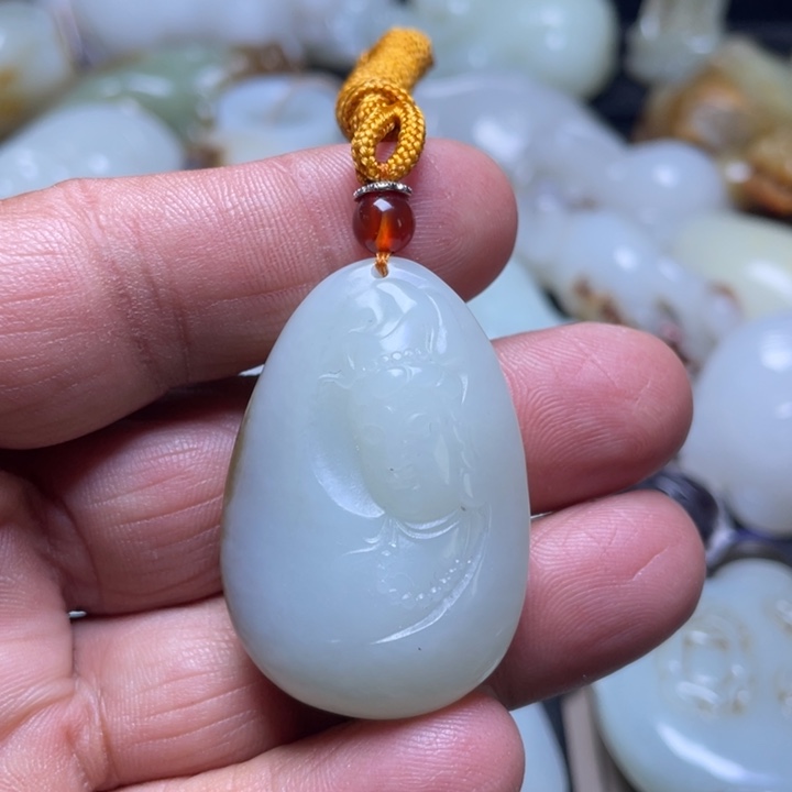 和田玉吊坠(不含链)未镶嵌