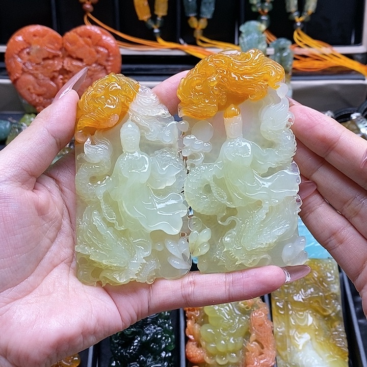 蛇纹石玉颈饰未镶嵌德**薾