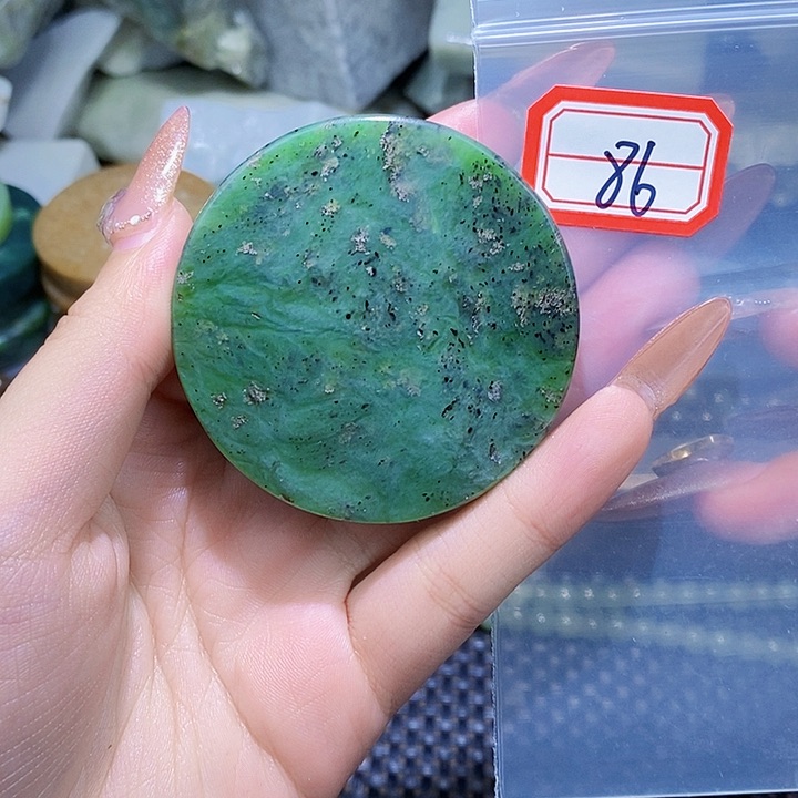 和田玉和田玉边角料随机发未镶嵌