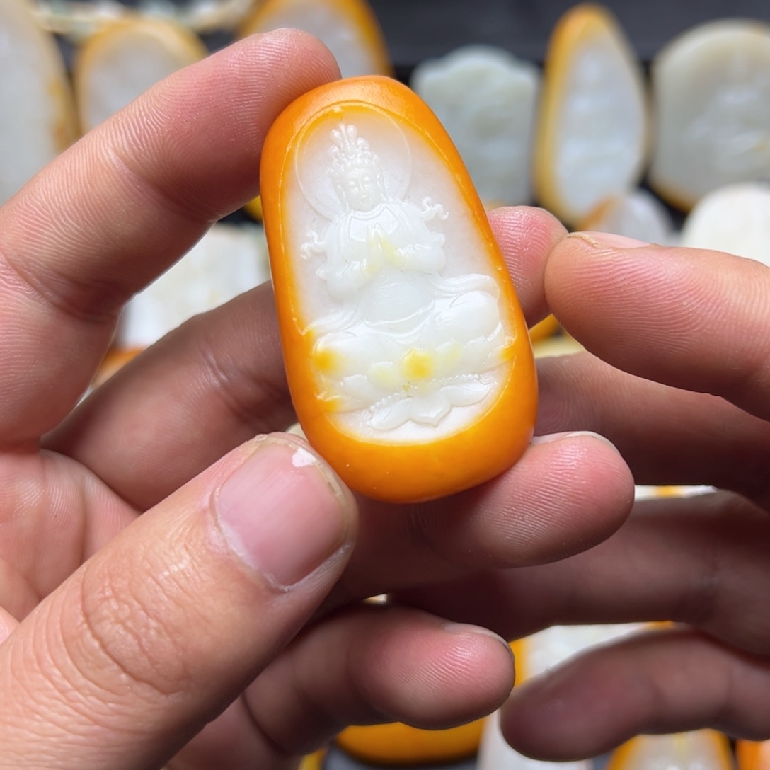 和田玉未镶嵌挂件