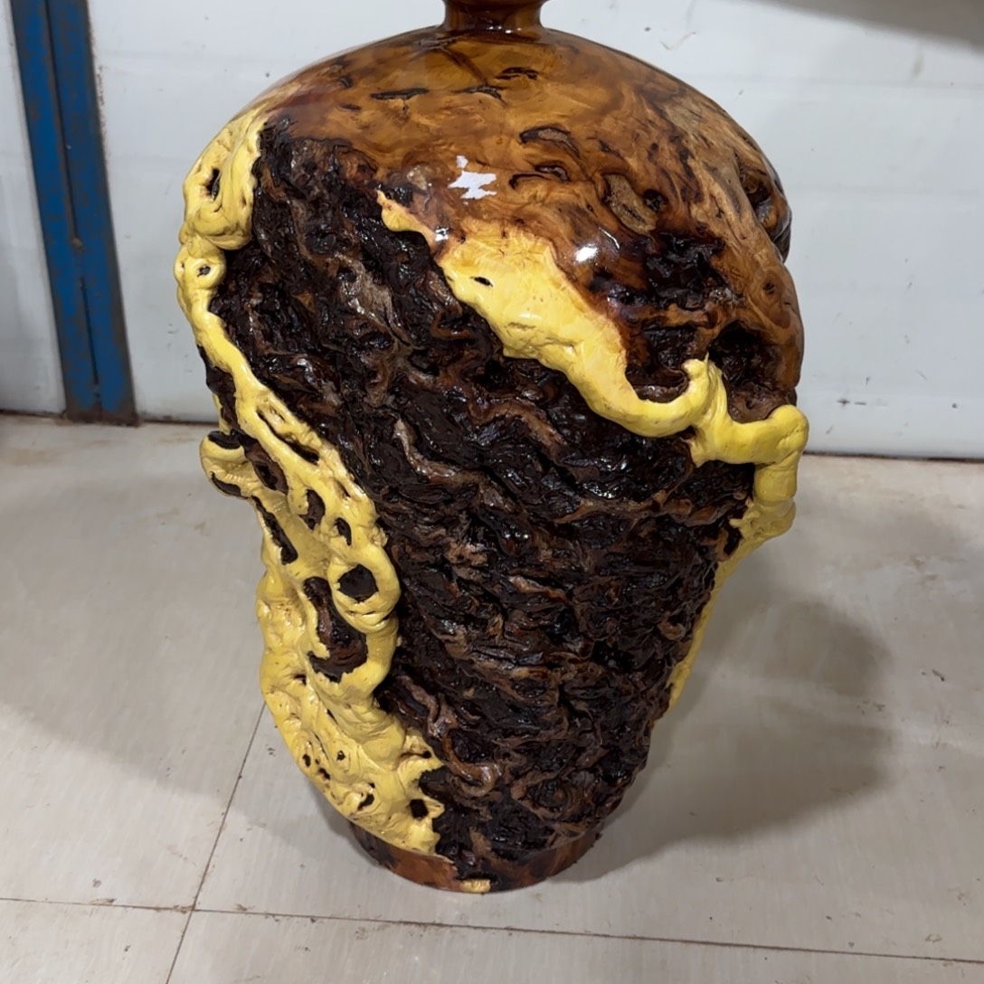 竹***韵龙纹鸡心枣木手工艺品 