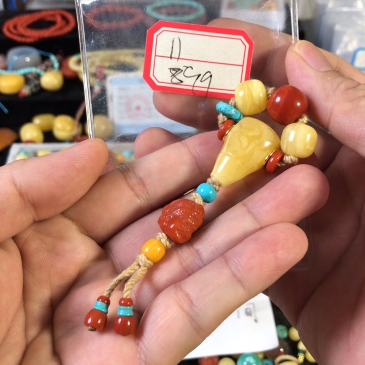 蜜蜡珠宝奇石未镶嵌