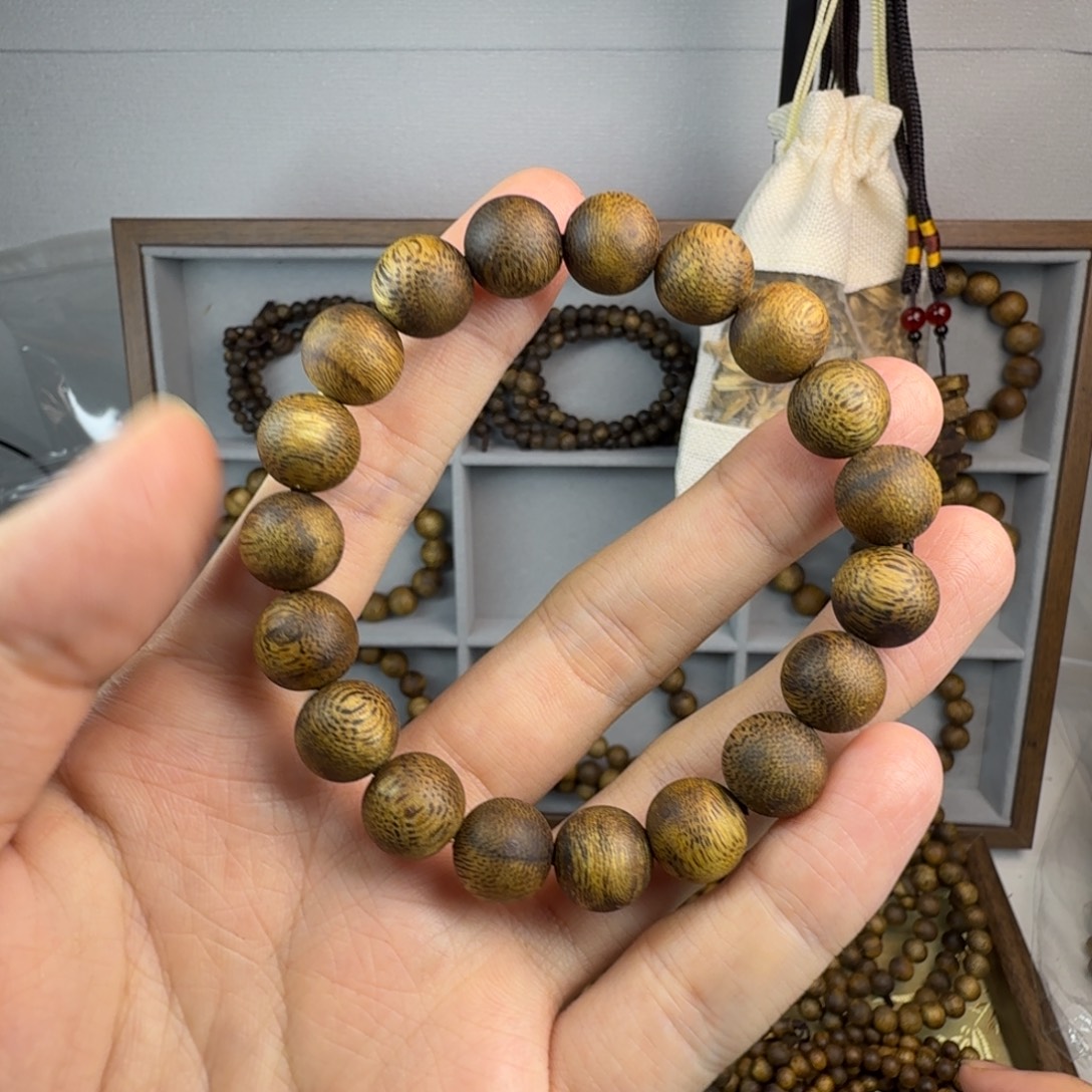 奇楠沉香1.1单圈8g