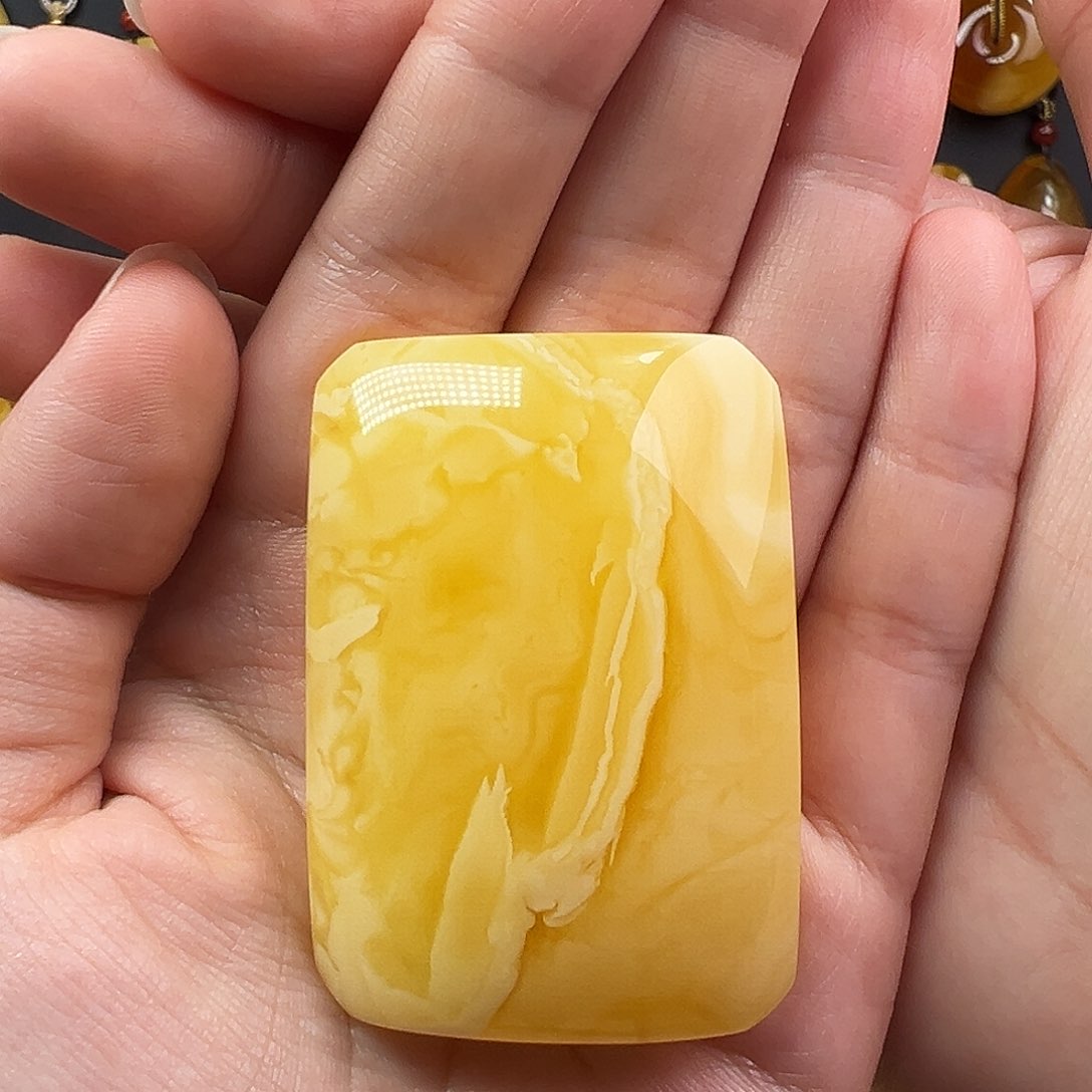 蜜蜡颈饰未镶嵌蜜蜡