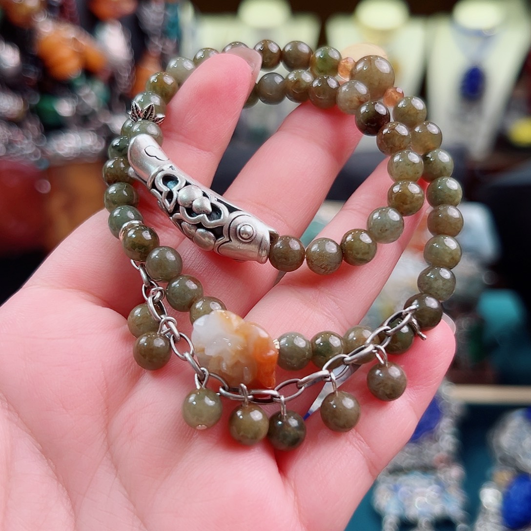 翡翠未镶嵌手链国风