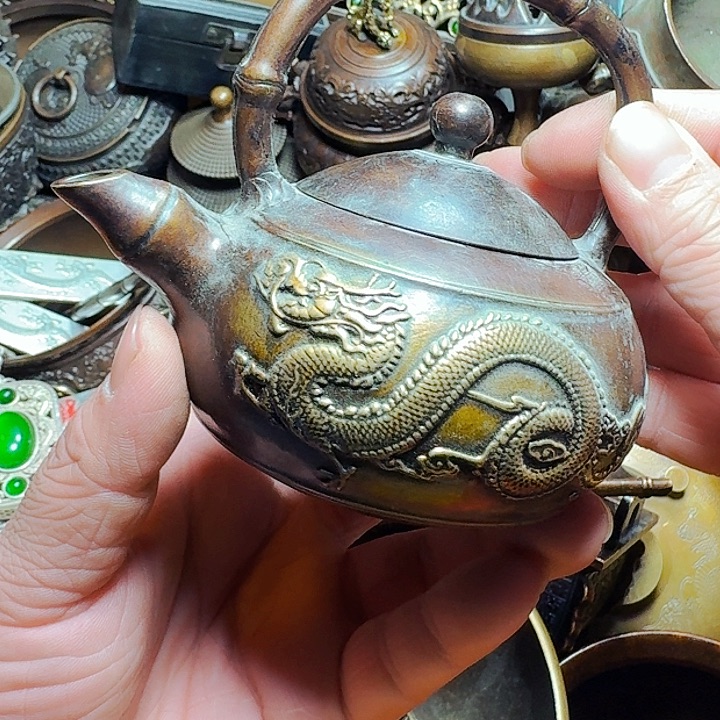 铜器摆件收收藏藏