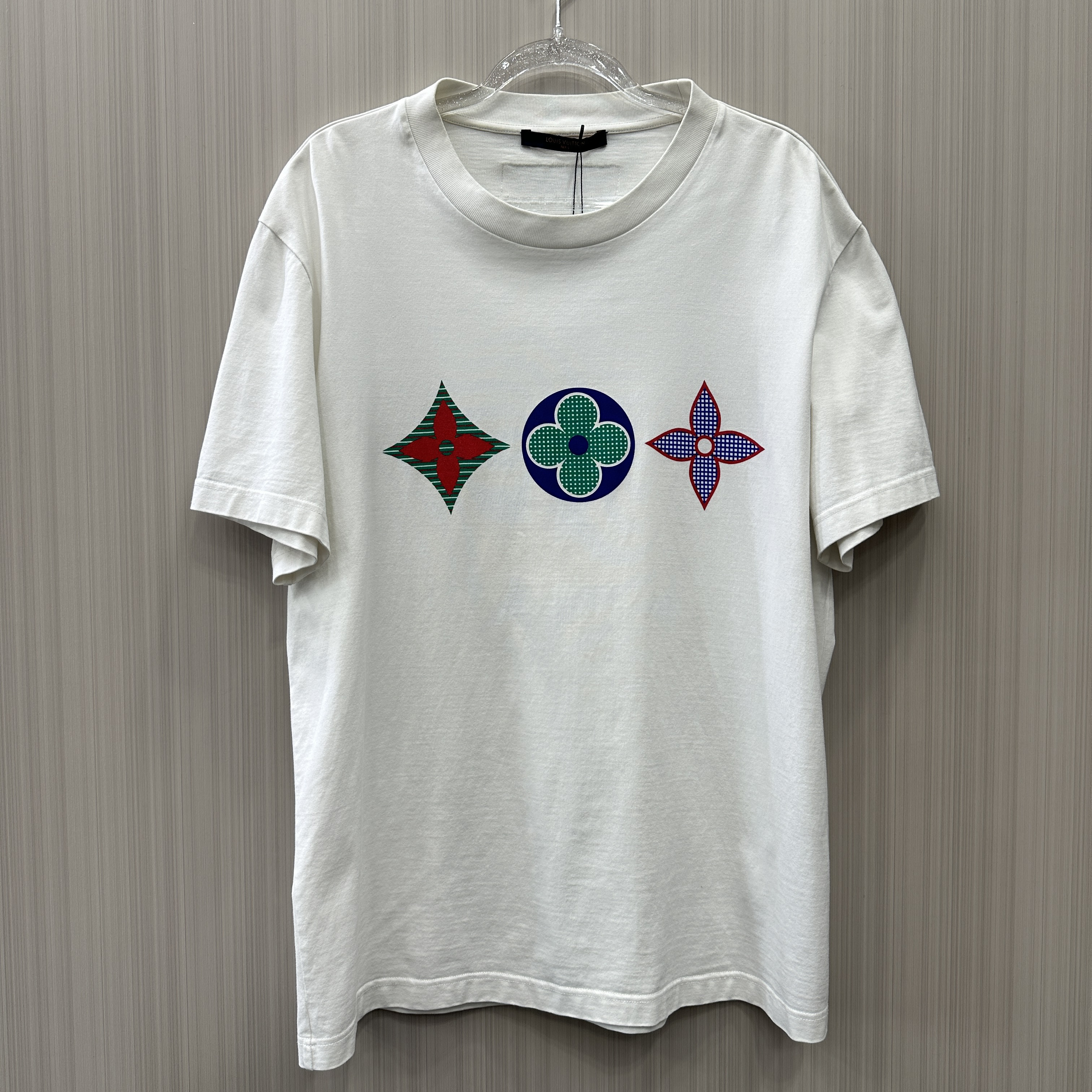 99新 LouisVuitton/路易威登 三花短袖 尺码：L 10350