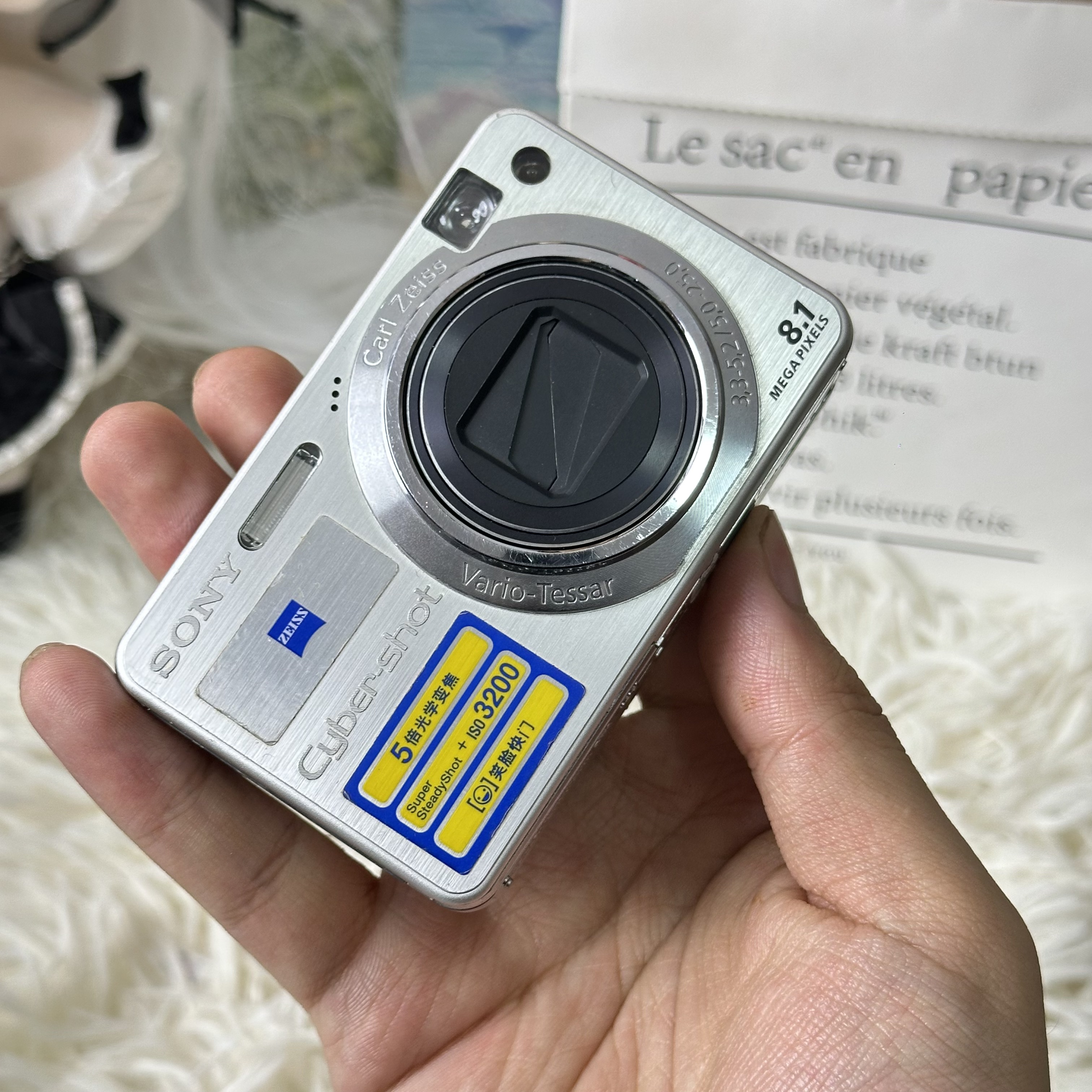9新 Sony/索尼 索尼w150色彩感好胶片感带配件适合新手