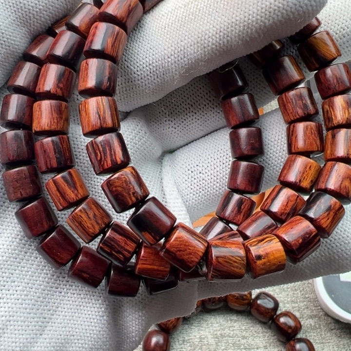 木雨*灬海南红降桶珠0.8满油满纹新品体验*3