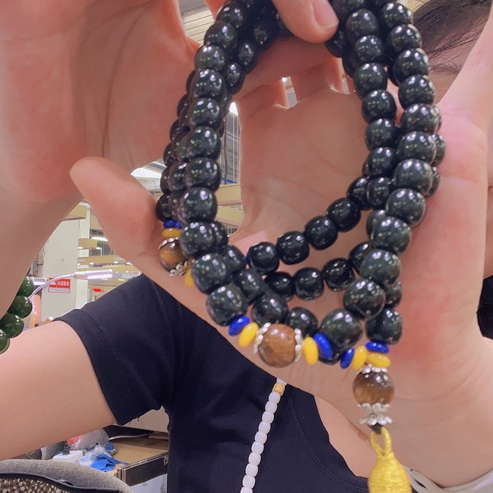 手链未镶嵌和田玉