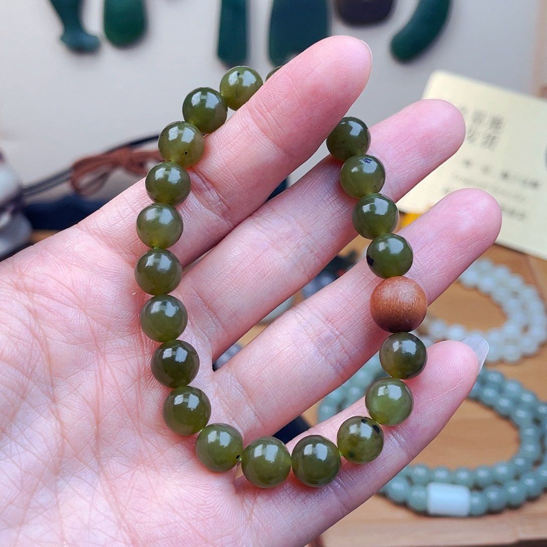 手链未镶嵌和田玉