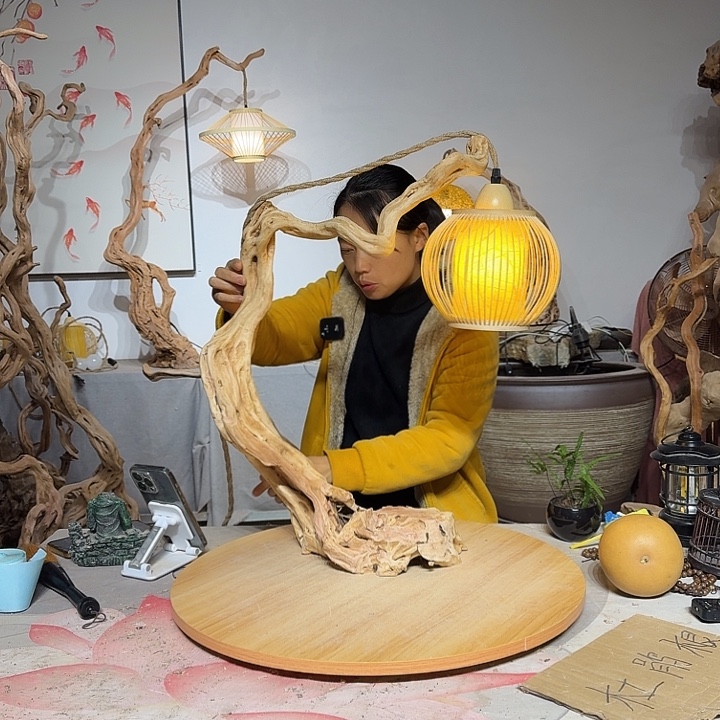 亢****杜鹃根艺术中心根灯