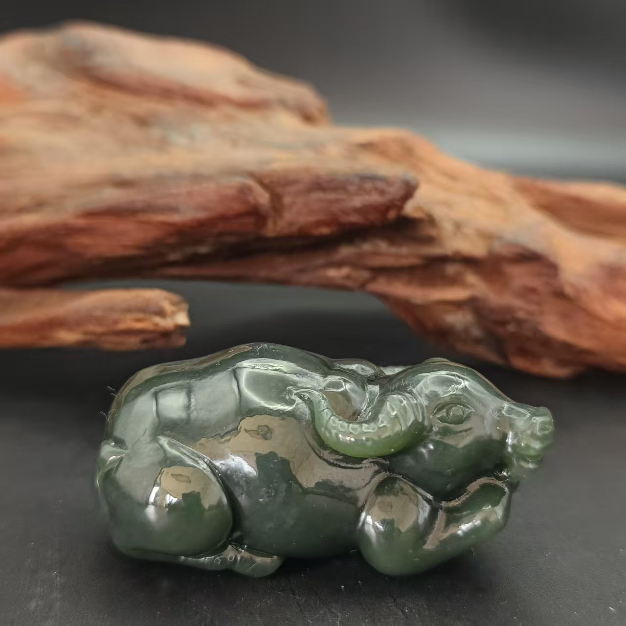 Q和田玉牛气冲天手把0514