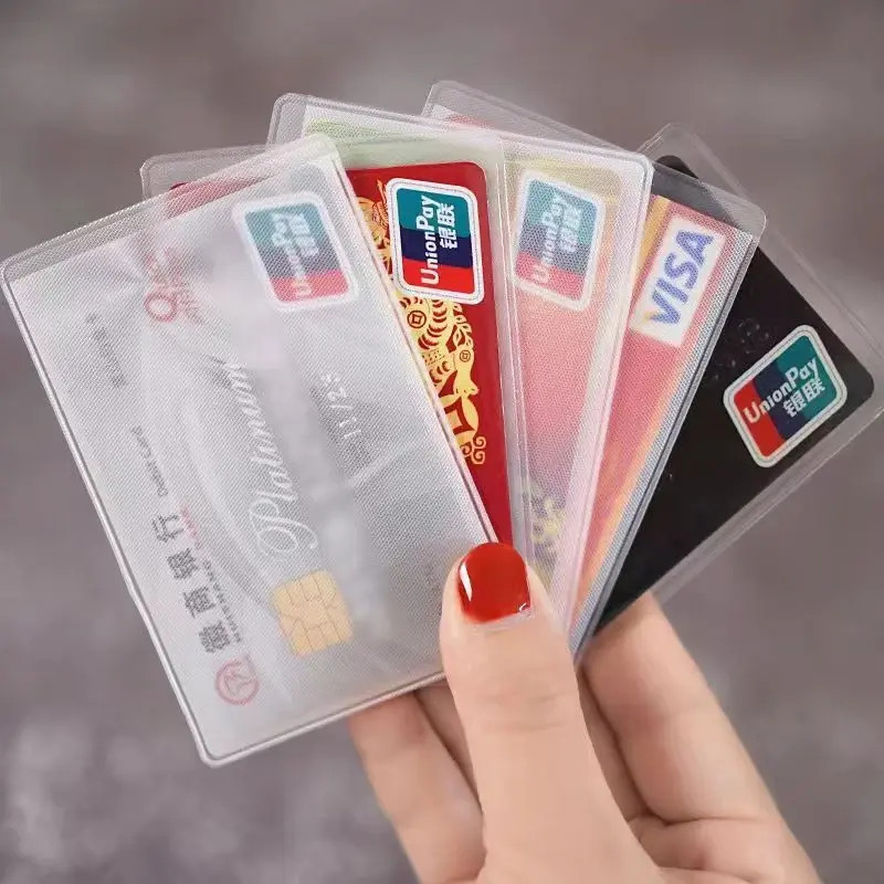 包邮10个装，套卡防磁银行卡套身份卡套公交卡透明磨砂证件保护套