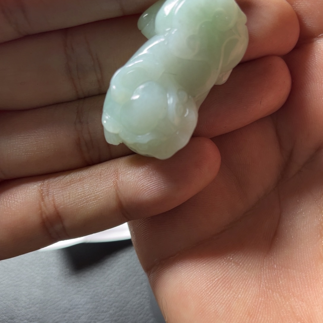 翡翠未镶嵌颈饰天然缅甸翡翠A货翡翠貔貅