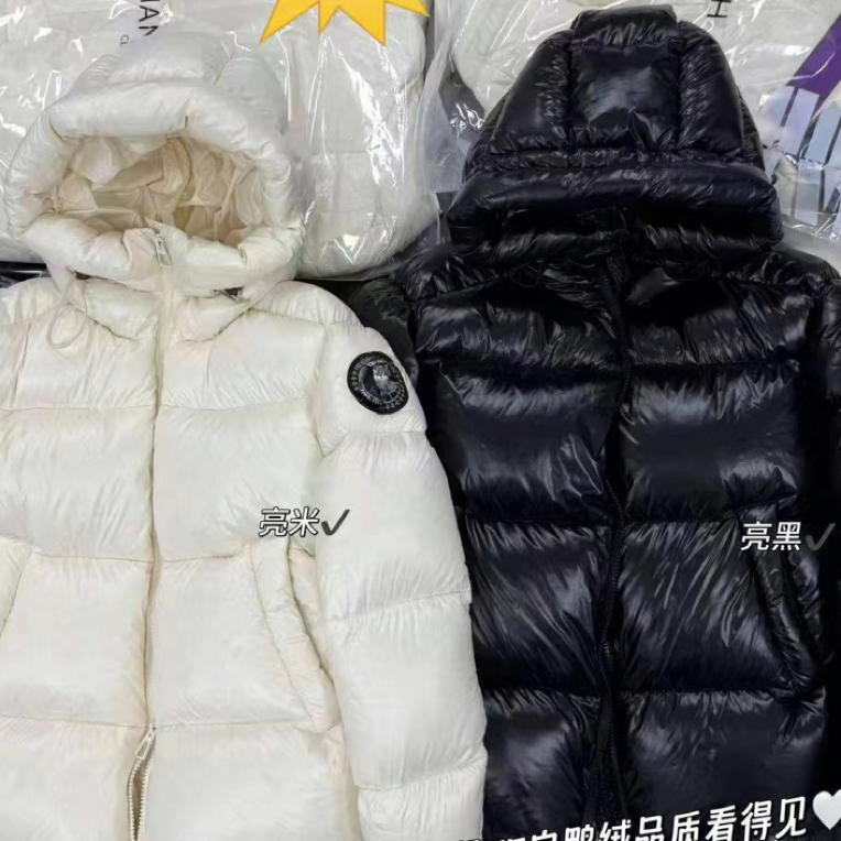 邹先森910-29 冬季新款外套空气层轻量感连帽保暖泡芙高级女外套