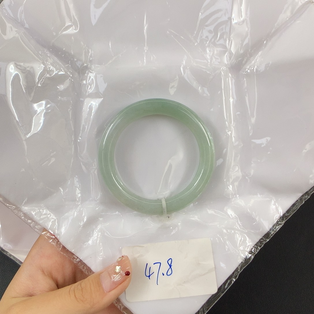翡翠手镯未镶嵌爱****甲天然缅甸翡翠手镯47.8圈口