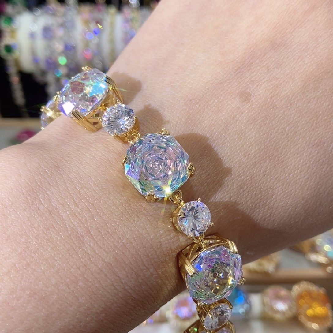 66锆石（处理）手链